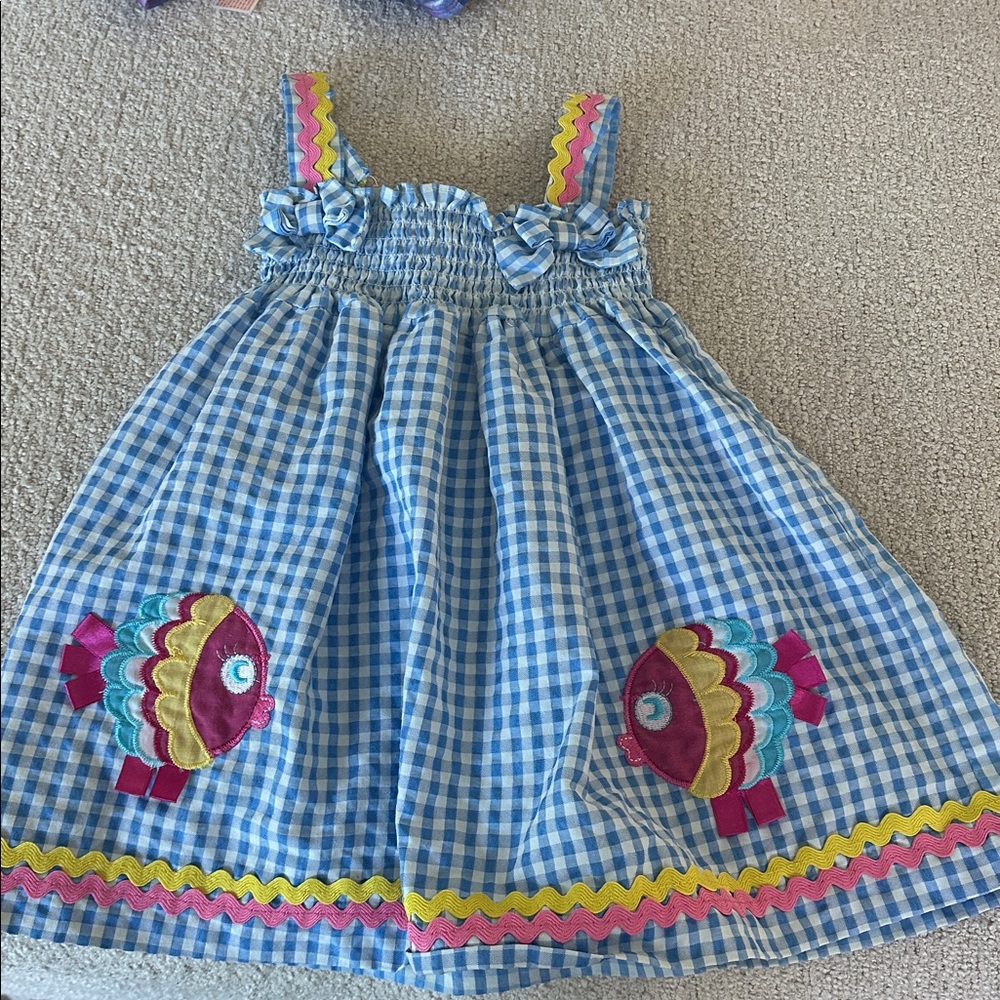 Charming Gingham Kids Dress with Fish Appliqué Detail